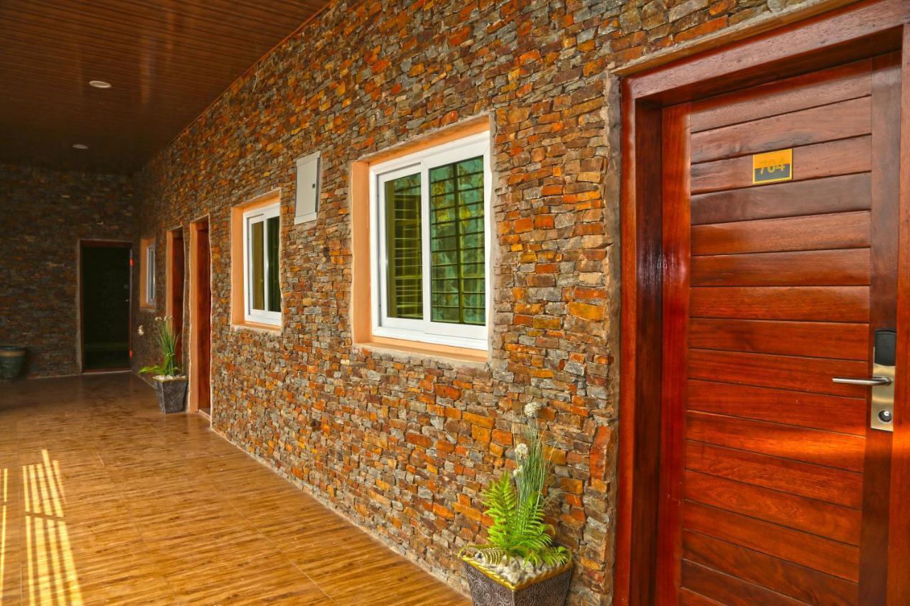Grand Star Hotel North Legon Экстерьер фото