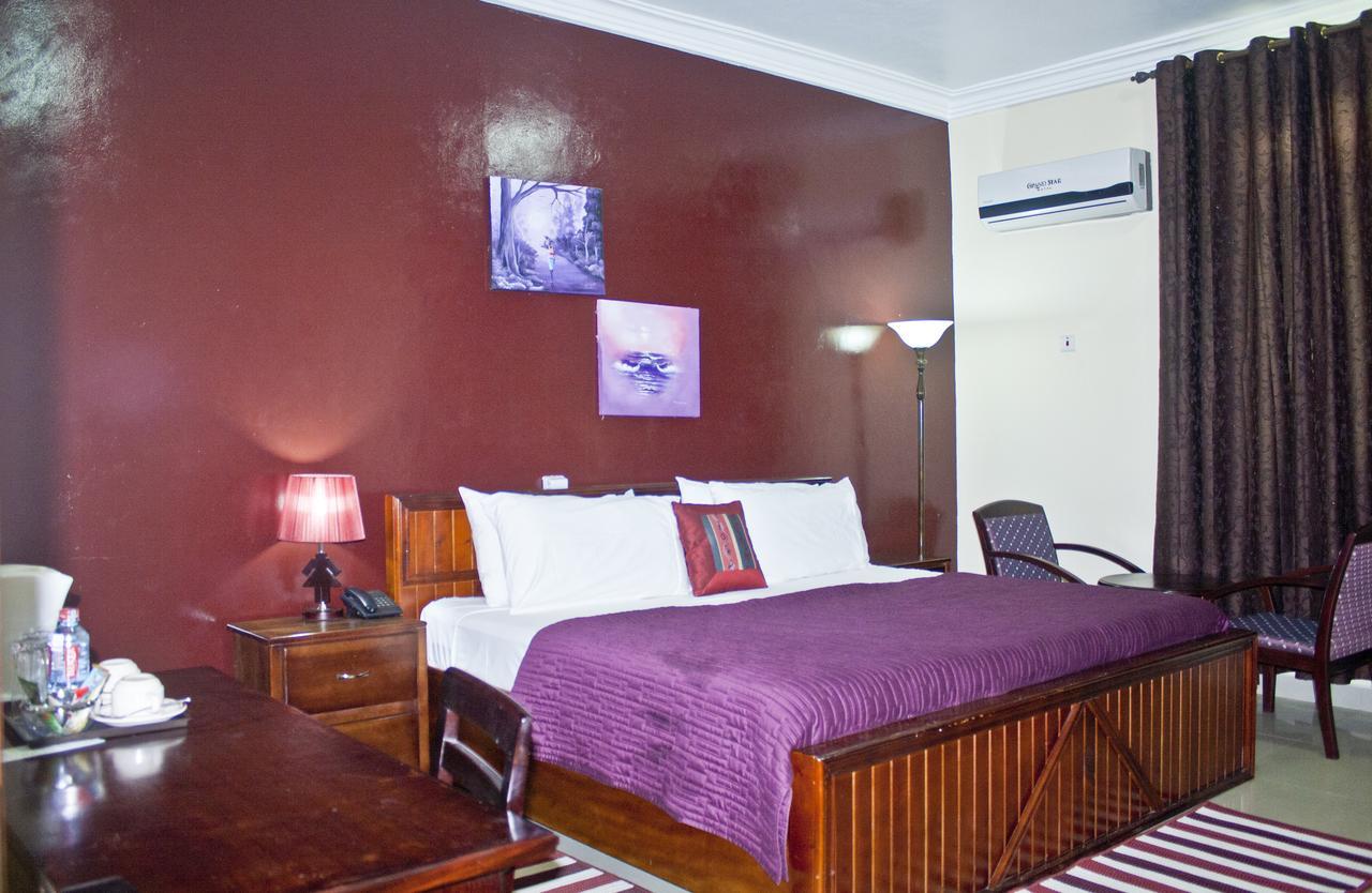 Grand Star Hotel North Legon Экстерьер фото