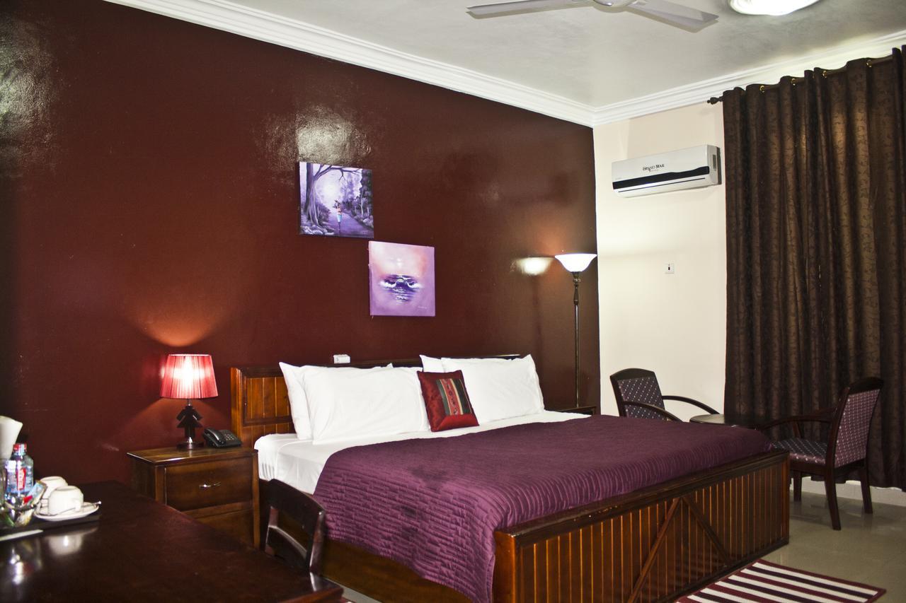 Grand Star Hotel North Legon Экстерьер фото