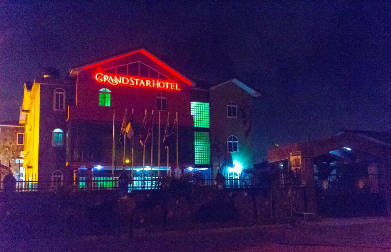Grand Star Hotel North Legon Экстерьер фото